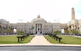 بدء الدراسة بجامعة القاهرة الأهلية في العام الجامعي 2025/2026 بـ 14 كلية و22 برنامجًا أكاديميًا حديثًا